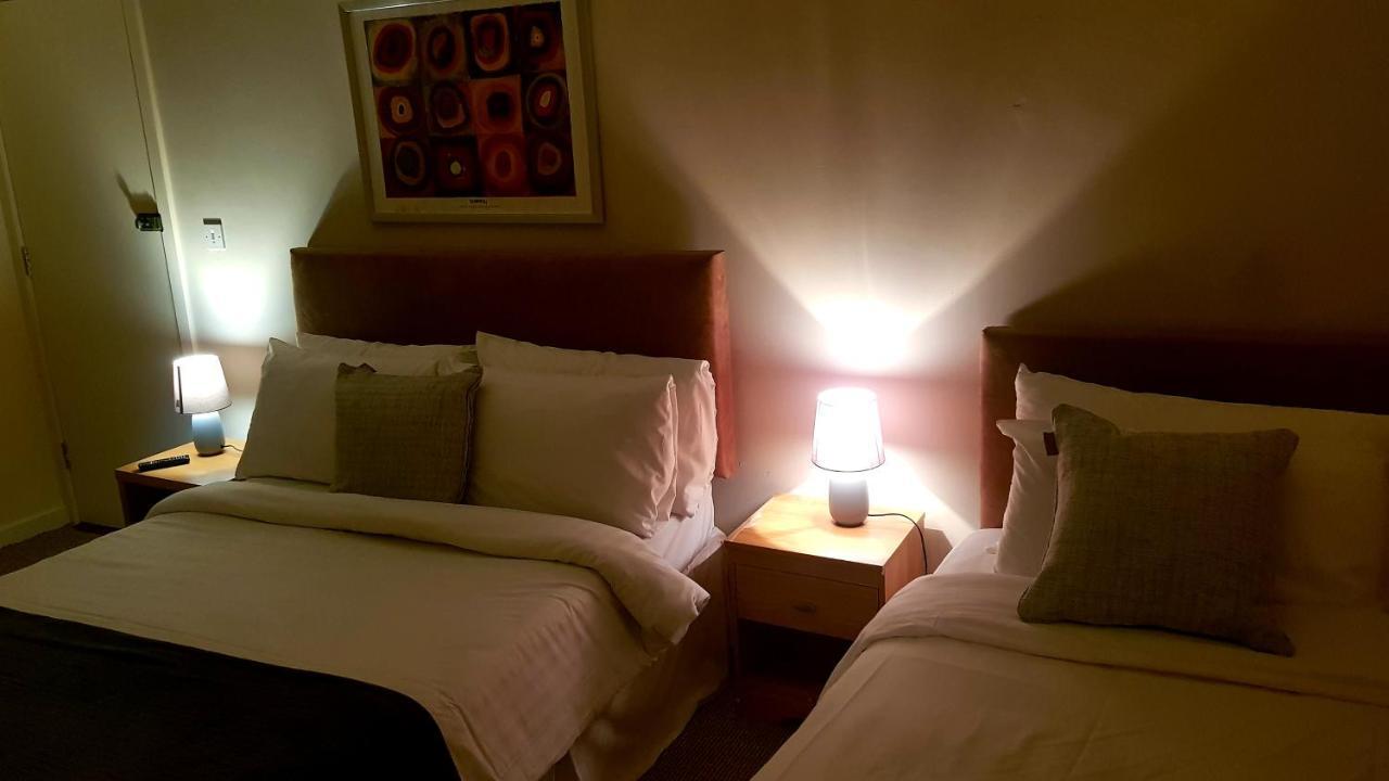 ラウレア The Auld Triangle Bed & Breakfast エクステリア 写真