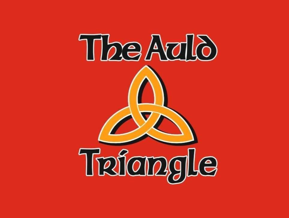 ラウレア The Auld Triangle Bed & Breakfast エクステリア 写真