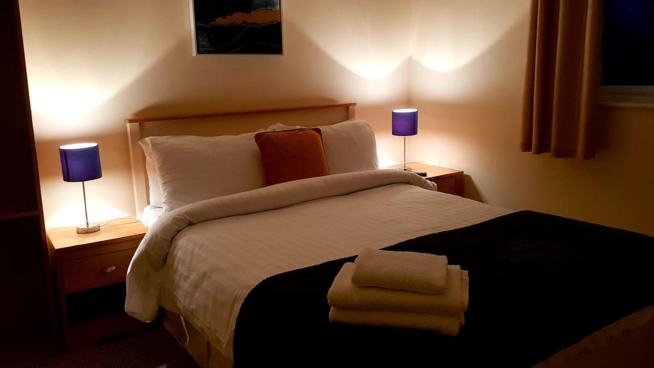 ラウレア The Auld Triangle Bed & Breakfast エクステリア 写真